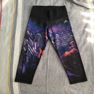 Adidas • City Capris